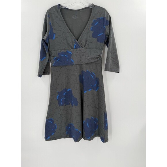 Patagonia Margot Dress Size MEDIUM Gray With Blue Floral Design Easy Wear EUC - Picture 1 of 12